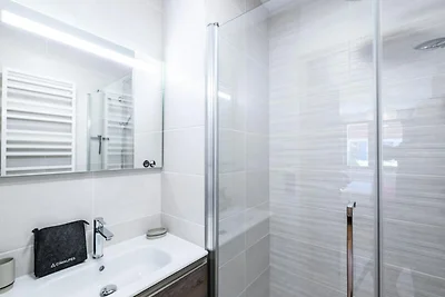 Appartamento di 5 locali - 8 A + 2 E