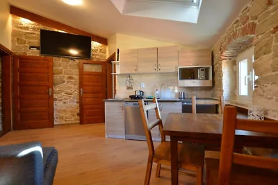 Urban and Upscale Homes Rovinj Old Town - Com...