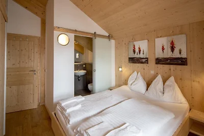 Chalet attraente con vasca idromassaggio