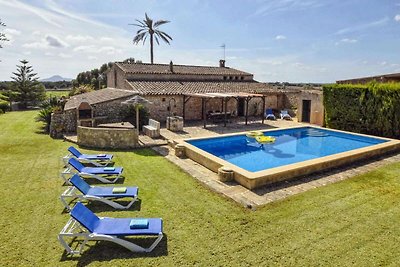 Schönes Ferienhaus mit privatem Pool