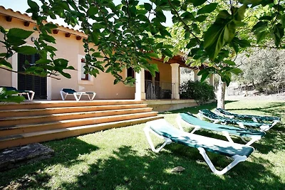 Ferienhaus mit Infinity-Garten und Pool