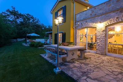 Ferienhaus in Porec mit Schwimmbecken