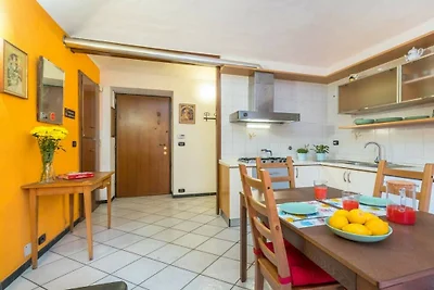 Tortona 6 - Sunny Apartment