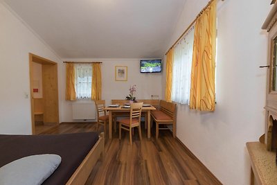 Comfortable Apartment in Kaprun near Ski Lift