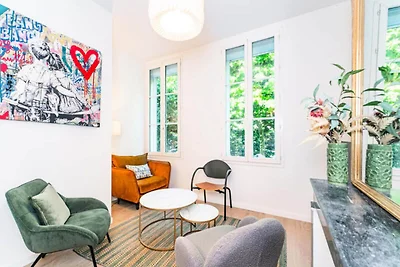 Helle, 60 m² große Wohnung am rechten Ufer