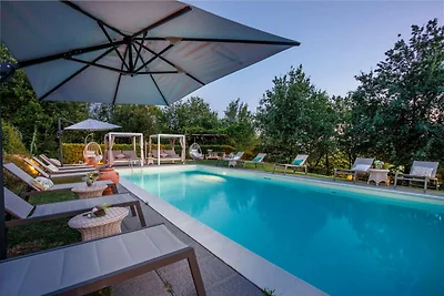 Luxe landelijk appartement met zwembad in...