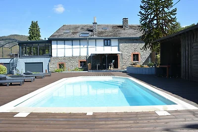 Villa in Stavelot mit Seeblick, Whirlpool