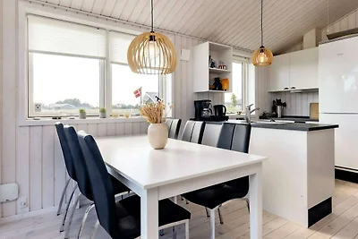 4 Sterne Ferienhaus in Væggerløse-By Traum