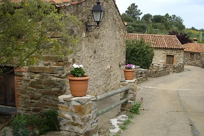 Moderna casa di campagna con piscina