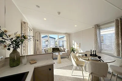 Schönes Chalet in Hollum in der Nähe der Düne