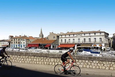Landhaus mit privater Terrasse, Beaucaire