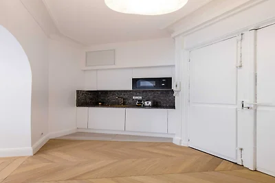 Charmante Wohnung – 2BD/6P – Auteuil