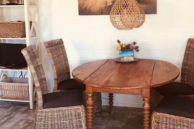 Bungalow in ruhiger Anlage in Strandnähe