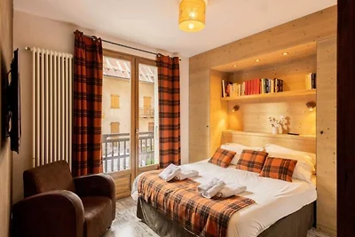 4 Zimmer, Schlafmöglichkeiten für 8/9 Persone...