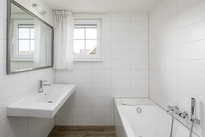 Villa di lusso con sauna e lavatrice, situata...