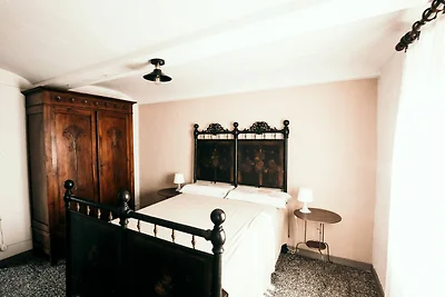 Casa di campagna in Piemonte con terrazza...