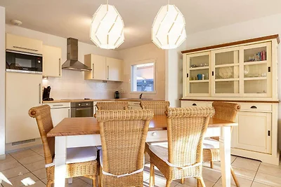 Villa in Les Sables d'Olonne mit privatem...