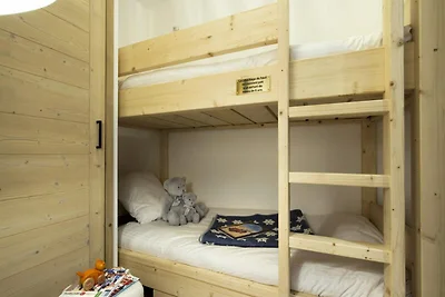 AP-AH-PHOA02 Spazioso appartamento con due ba...