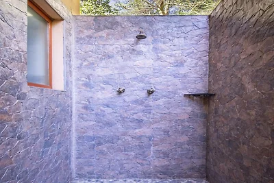 Villa Bush en la entrada del Parque Kruger