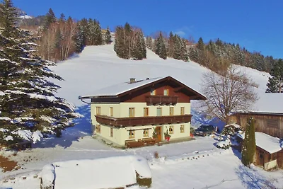 Geräumige Wohnung in Taxenbach mit Garten