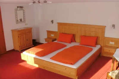 Ferienwohnung in Hart i.Z. mit Barbecue
