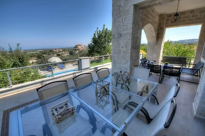 Elegante ländliche Villa mit Pool-Rückzugsort