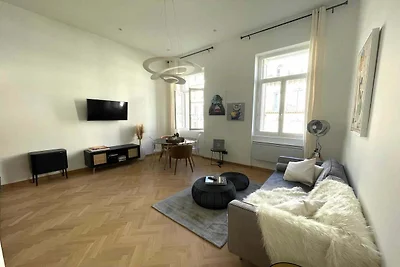 Apt Mezzanine 2BDR/4P – Notre Dame/Vieux-Port