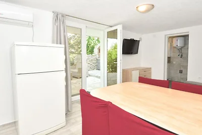 Apartments Robi & Kristina - One Bedroom Apar...