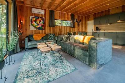 Luxuriöse Wellness-Lodge für ein Paar
