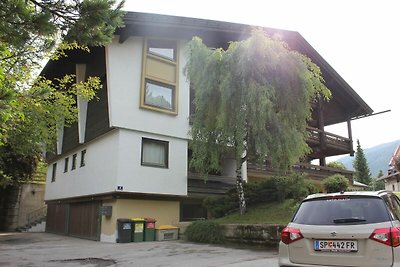 Rustikales Apartment mit Terrasse in Bad...