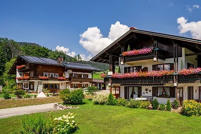 3 Raum Familienwohnung  "Schneerose"
