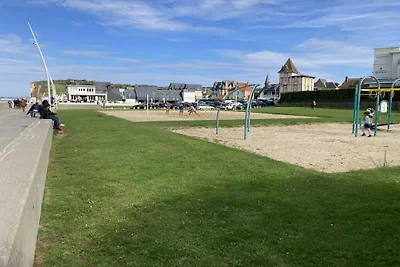 Appartamento a Hautot-sur-Mer con parcheggio