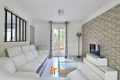 Haus bei Tours mit großem Garten