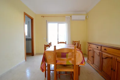 Ferienhaus in LEscala mit Swimmingpool