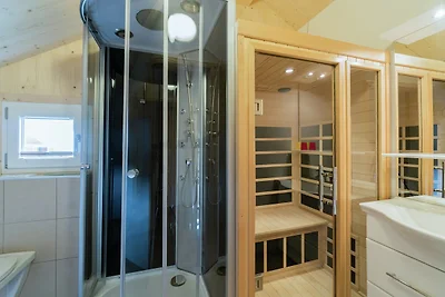 Üppiges Chalet mit Whirlpool