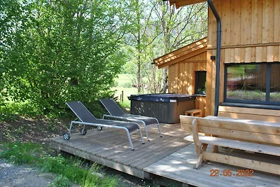 Mooi chalet met hottub