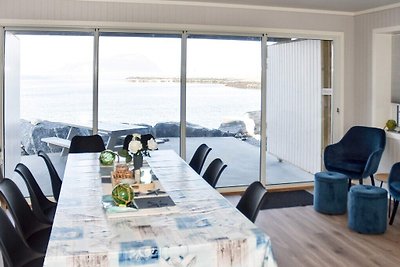 10 personas casa en Brattvåg
