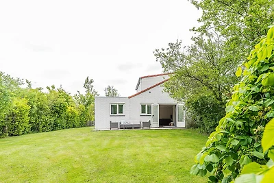 Schönes, modern möbliertes Ferienhaus