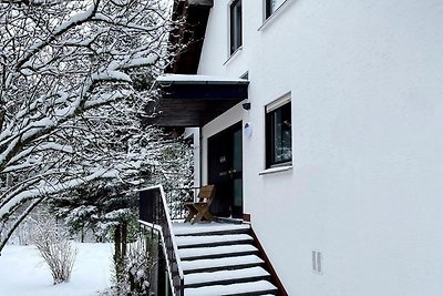 Ferienwohnung mit Balkon und Garten
