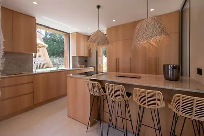 Prestige-Villa mit Klimaanlage, 12 Zimmer, Po...