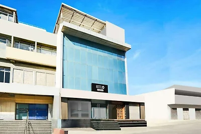 Super Hotel O Collectorate Circle