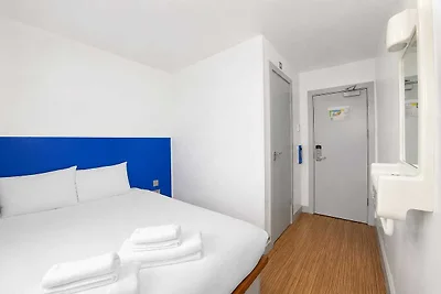 Compact Double Room