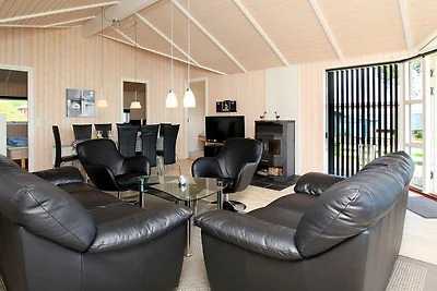 8 Personen Ferienhaus in Hejls