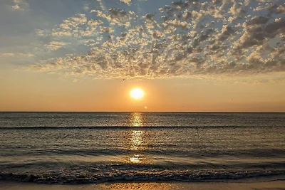 Modernes Strandhaus -- By Traum...