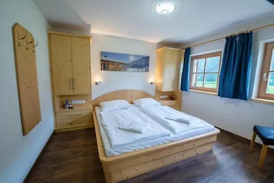 Chalet panoramico in vetro con sauna