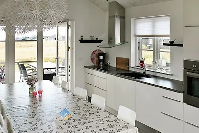 10 Personen Ferienhaus in Nysted-By Traum