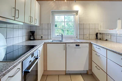12 Personen Ferienhaus in Væggerløse-By Traum