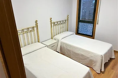 Wohnung in A Valenzב mit Meeresstrand