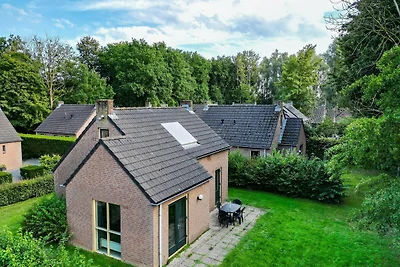 Wald-Bungalow für 4 Personen in Ewijk
