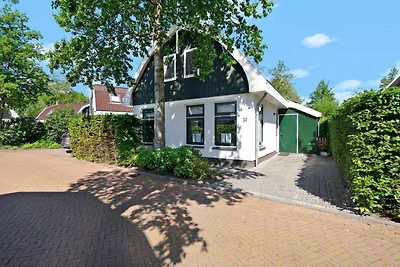 Renoviertes Chalet in Schoorl mit Garten